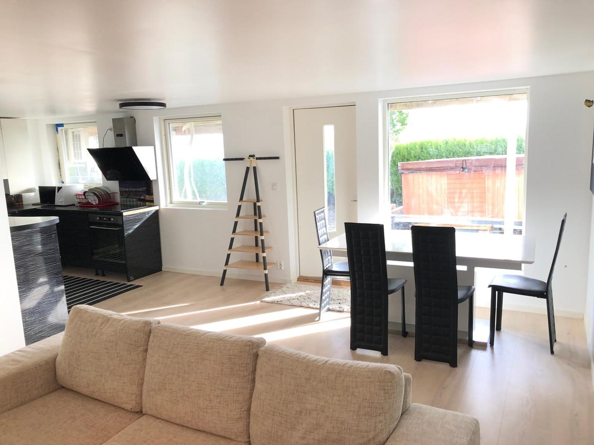 Sea View Modern Privat overnatting